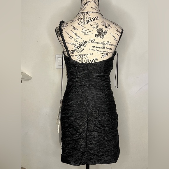 Terani Black short sparkly One-Shoulder Dress - Picture 6 of 10